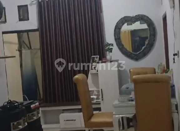 Ready-to-Live House for Sale Including Contents in the Middle of the Farmland 2