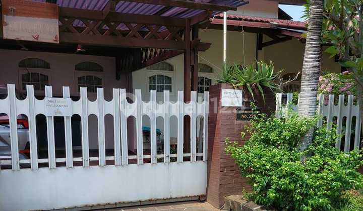 Rumah Bergaya Moderen Di Tanah Kusir Jakarta Selatan