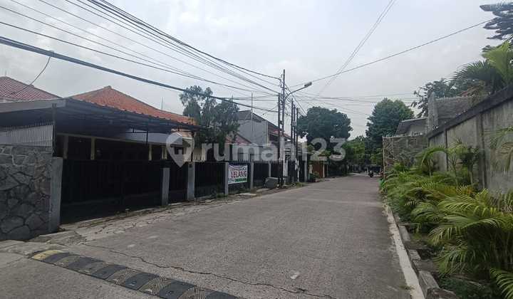 Rumah Lelang Pinggir Jalan Pejaten Timur Harga Termurah 2