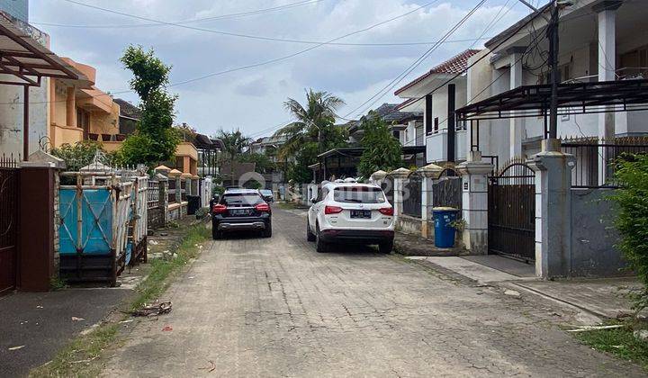 Rumah di Perum.Delta Kedoya Lt 425 m Belakang Metro Tv 2