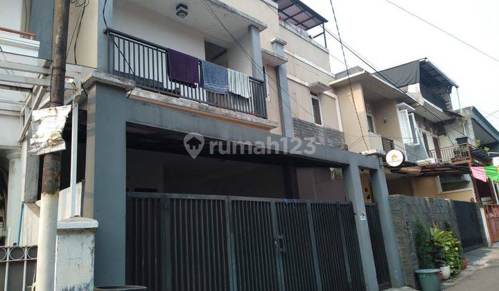 Rumah Patal Senayan di Jl Sairun Kebayoran Lama Jakarta Selatan  1