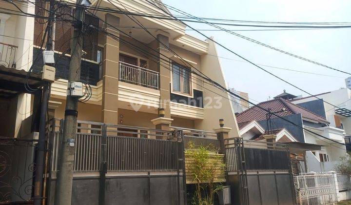 Rumah Bagus Murah di Jl Kelapa Nias V Harga Murah Jauh Bawah 2