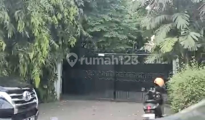 Rumah di Jl Puri Sakti Cipete Selatan Jakarta Selatan Nego