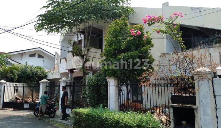 Affordable House on Jl Merak in Sector 2 Bintaro, South Jakarta 2