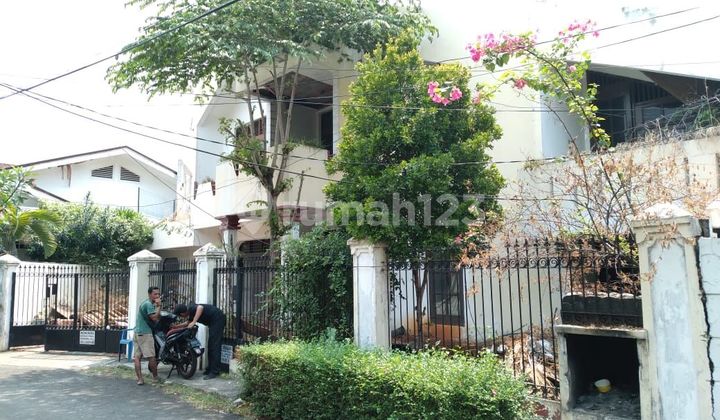 Affordable House on Jl Merak in Sector 2 Bintaro, South Jakarta