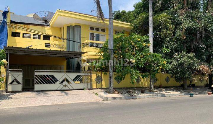 Rumah Mewah di Jalan Pluit Karang Permai lt 642m2 Harga Nego 1