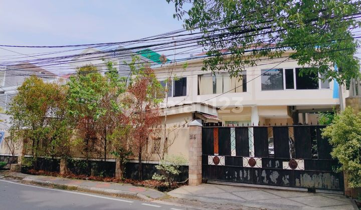 Rumah Lelang Turun Harga Besar di Bangunan Barat Kayu Putih Lt 646