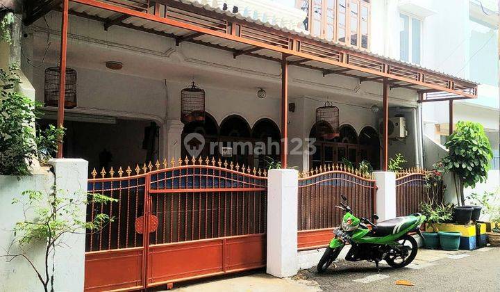 Rumah Murah di Palmerah Jakarta Barat Lt 137 m SHM 1