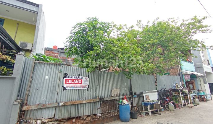 Strategic Land in Kebayoran Baru, South Jakarta with SHM Certificate Strategic Land in Kebayoran Baru, South Jakarta with SHM Certificate