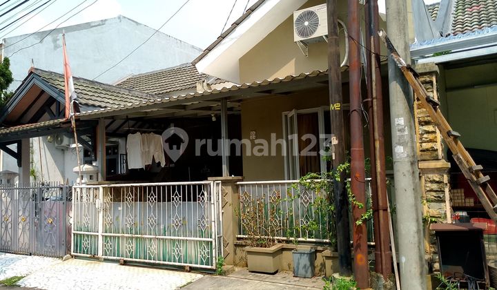 Rumah Murah LT 72m² di Jl Watubela 1 Wilayah Nusaloka BSD Tangsel