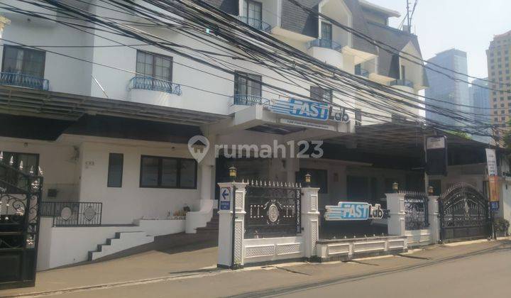 Rumah Ala Eropa Di Jl Widya Chandra Kebayoran Baru Jakarta Selatan Lt 977m2 Cocok Usaha 2