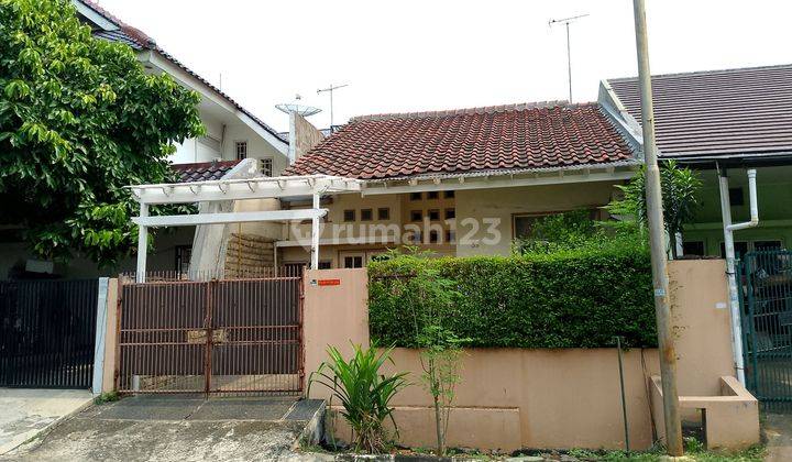 Rumah Murah LT 160m² di Jl Pulau Putri II Kembangan Jakbar SHM 2