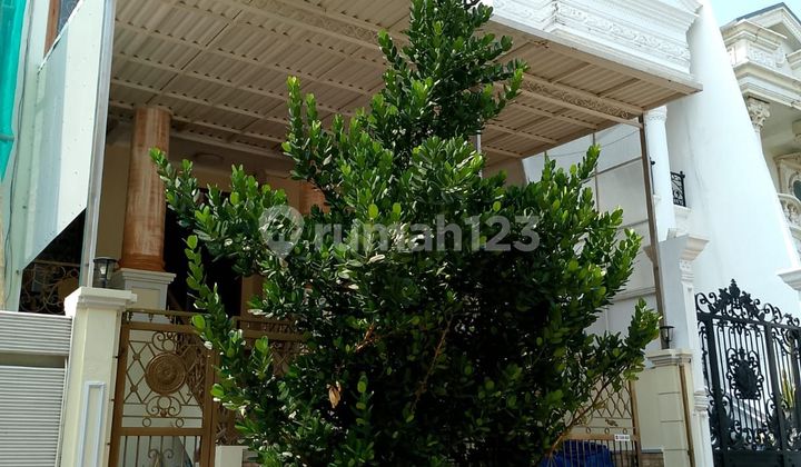 Rumah Cantik di Cluster Manyar Permai 5 Pantai Indah Kapuk