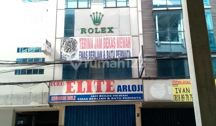 Shop House on Panglima Polim Raya Street, South Jakarta