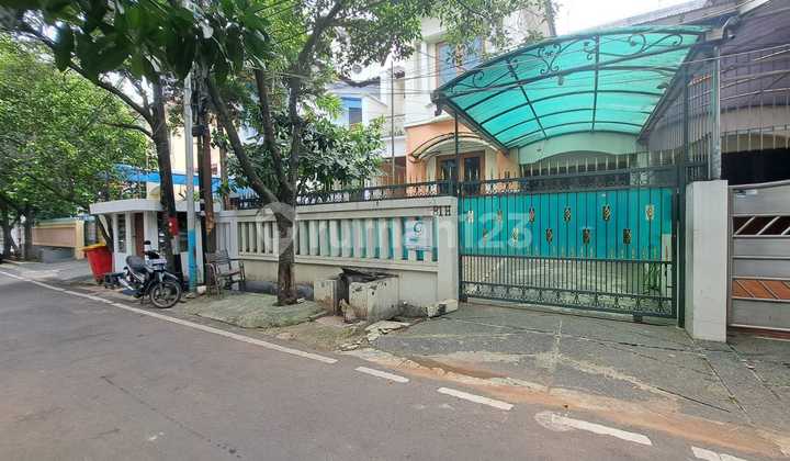 Rumah Lelang Di Cempaka Putih Pinggir Jalan Lokasi Strategis