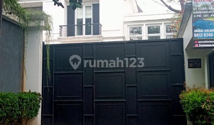 Rumah 2 Lantai Di Kemang