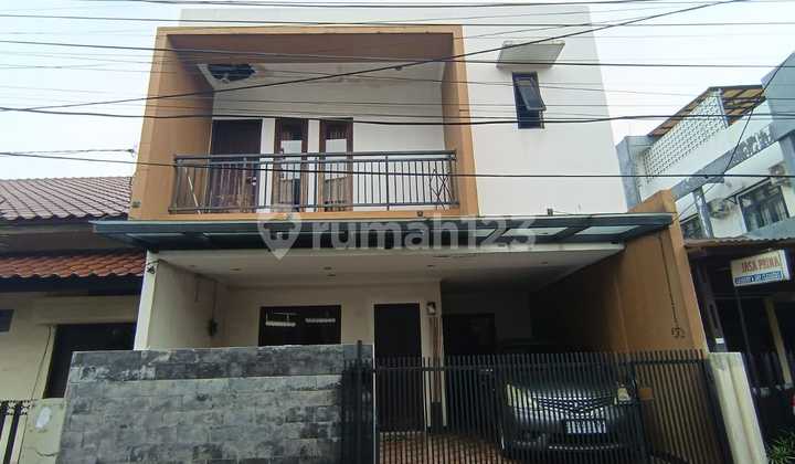Rumah Lelang di Jl.h.muhi Pondok Pinang