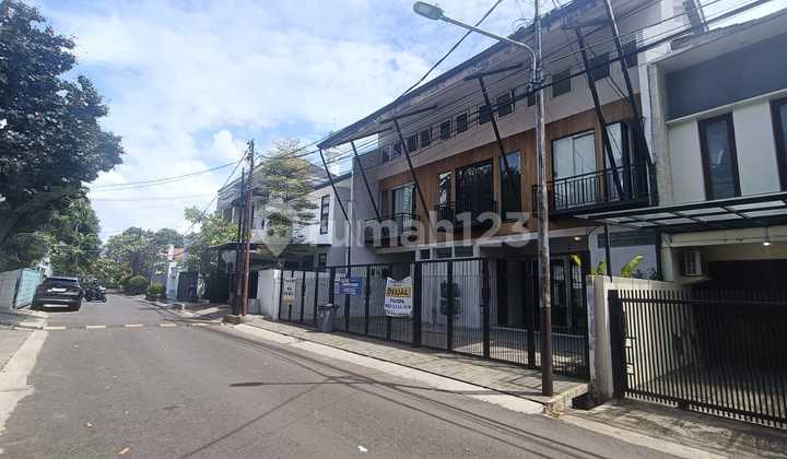 Rumah Lelang Di Jalan Zambrud Di Cilandak Barat Lingkungan Nyaman 2