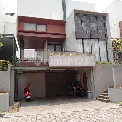 Rumah Bagus Lt 126 Di Perum Mayang 8 Residence  2