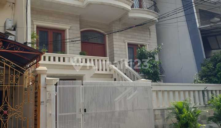 Rumah Cantik di Sunter Garden di Sunter Agung