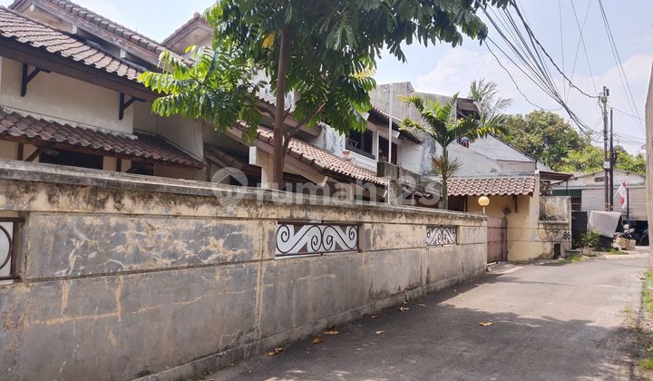 Rumah 2 Lantai Lt 446 Di Jalan Puri Mutiara Jakarta Selatan 2