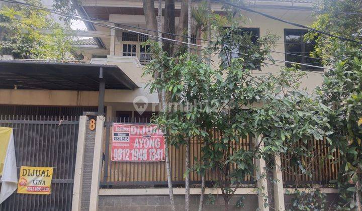 Rumah Nyaman Lt 301 M Di Wilayah Setiabudi Jakarta Selatan 2