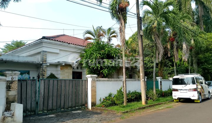 Charming House at Pwrum Bsd Anggrek Loka, Lily Orchid Street, South Tangerang