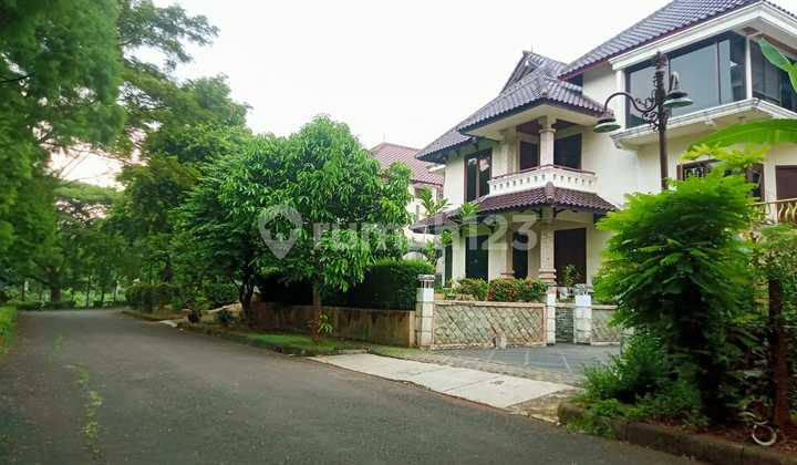 Scandinavian Style House at Bukit Pratama 2