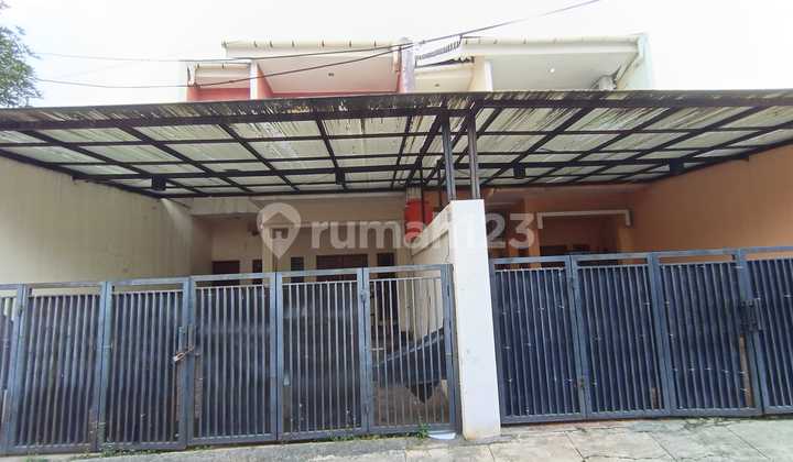 Rumah Minimalis di Jl Moh.naim di Cipete 2