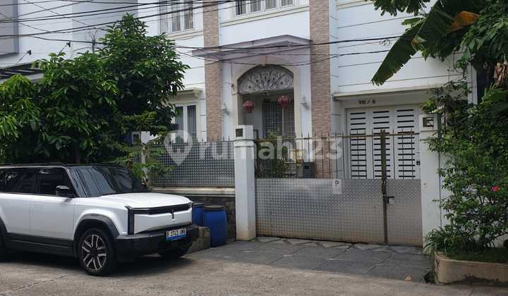 Rumah Luas Lebar Jalan Oke di Pluit Jakarta Utara