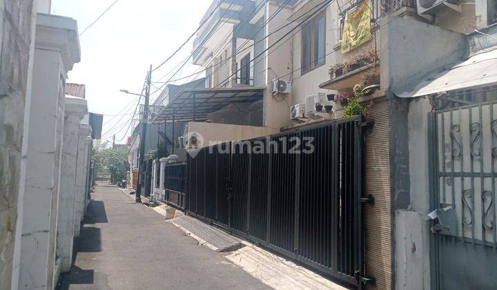 Rumah Minimalis Lt 133 M Di Jl Tebet Dalam Jakarta Selatan 1