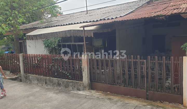 Rumah Lama di Jl Sapta Kirana di Kelapa Gading Timur 2