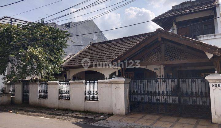 Rumah 602m2 Di Jl Praja Dalam Kebayoran Lama Jaksel 1