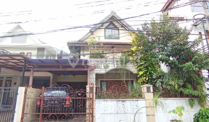 Rumah Modern di Perumahan Bintaro Sektor 3 Camar Pondok Betung Rumah Modern di Perumahan Bintaro Sektor 3 Camar Pondok Betung