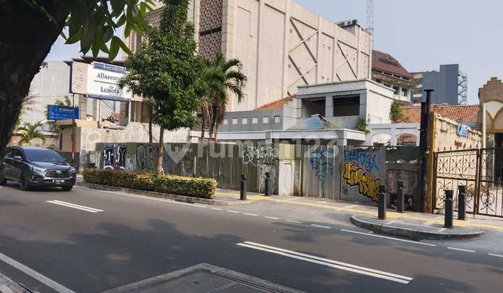 Gedung Kantor Ex Asuransi Jiwa di Cikini Menteng Gedung Kantor Ex Asuransi Jiwa di Cikini Menteng