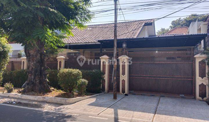 Rumah Strategis Lt 385 Di Jalan Panglima Polim Jakarta Selatan 1