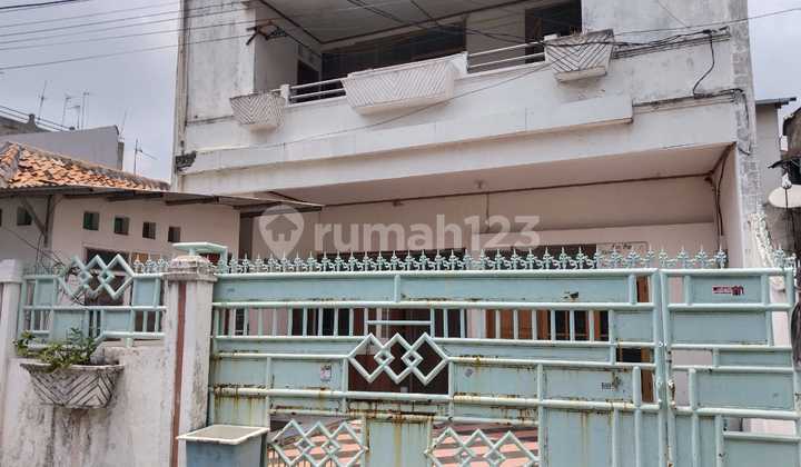 Rumah 2 Lantai Lt 223 di Jl Petojo Sabangan di Jakarta Pusat Rumah 2 Lantai Lt 223 di Jl Petojo Sabangan di Jakarta Pusat