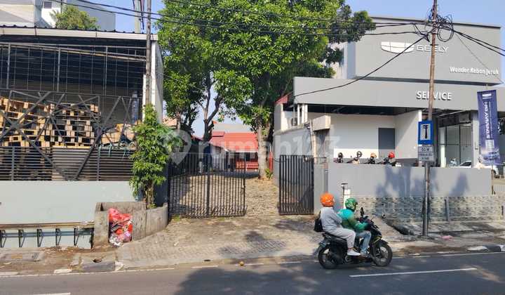 Rumah Cck Kantor di Arteri Kedoya di Kebon Jeruk