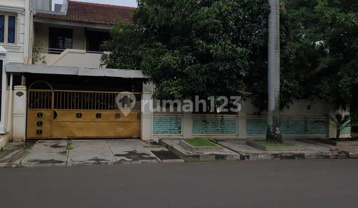 Hunian Lelang Janur Elok Posisi Huk Dalam Komplek Aman