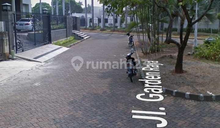 2 Story House in Kedoya Garden Housing, South Kedoya, West Jakarta