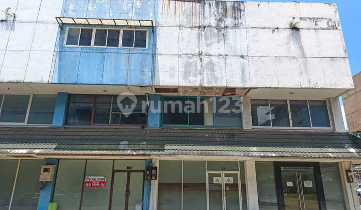 Ruko 3 Lantai Dikomplek Pondok Pinang Center