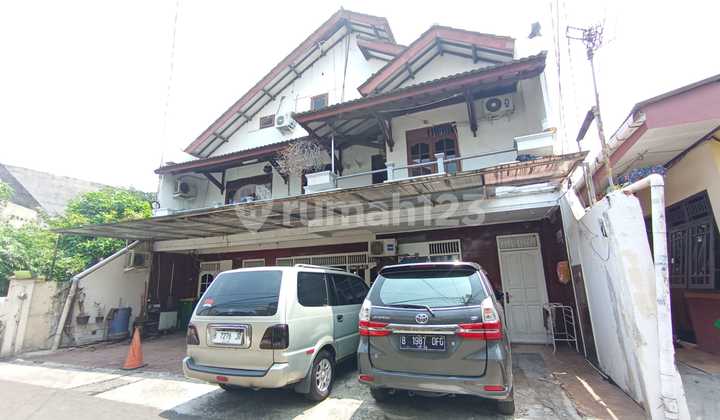 Auction House On Sawo Street In Manggarai Only 3 Minutes From Saharjo