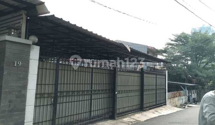 Rumah Dijual di Jl Sulaiman di Kemanggisan
