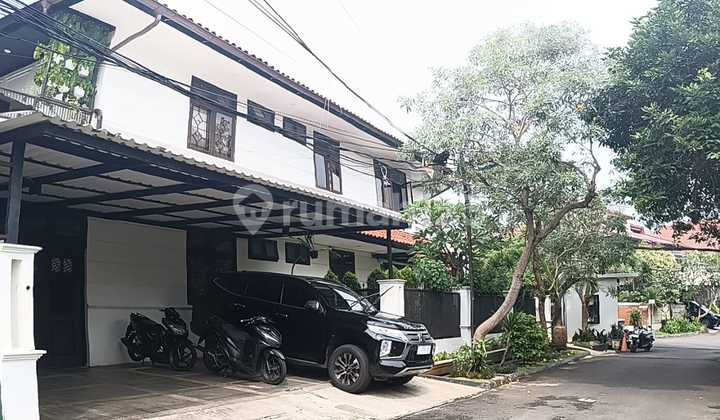 Rumah Lelang di Komplek Bank Niaga di Pejaten Pasar Minggu