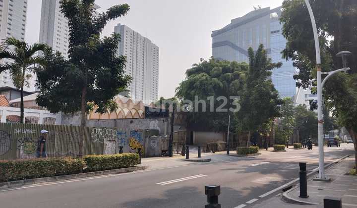 2nd Floor Office on Jl Raden Saleh, Cikini, Menteng, Central Jakarta 2