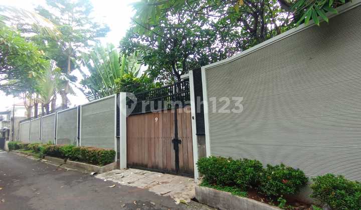 Rumah Moderen Di Jl Bunga Anggrek Di Cipete Jakarta Selatan Rumah Moderen Di Jl Bunga Anggrek Di Cipete Jakarta Selatan