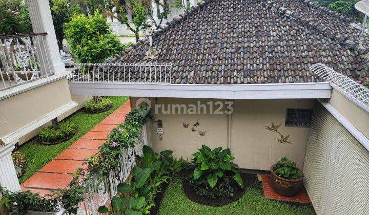 Rumah 2 lantai,SHM,strategis,Jalan Protokol Medan, Sumatera Utara 2