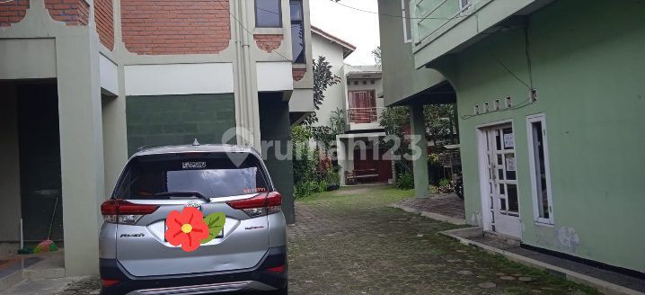 Tanah 1050M², bonus Rumah, Kost²an, Kantor, ditengah kota Bandung