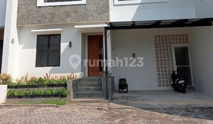 Cluster Baru, 2 Lantai, Asri, Tenang, One Gate System di Cirendeu