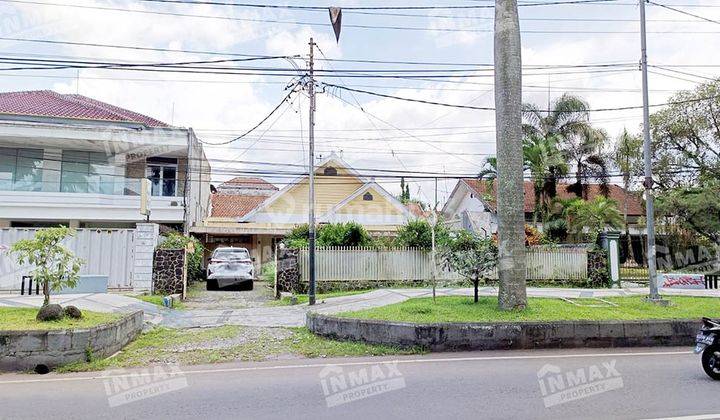 Ekslusif Rumah Vintage Strategis Poros Raya Dieng Malang Kota 1